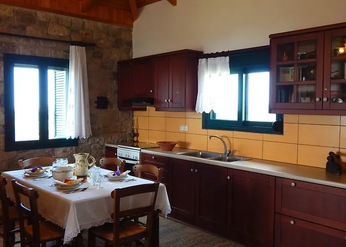 Aetovigli * Foiníki